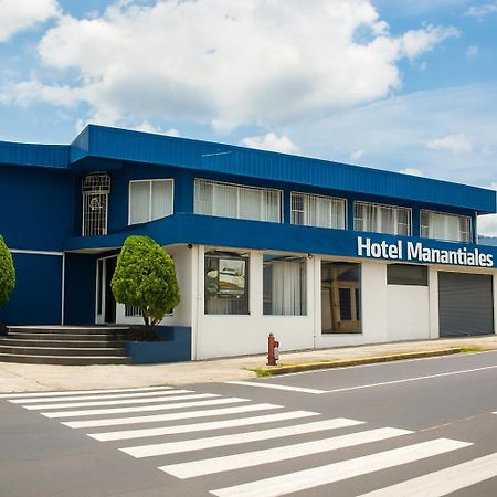 曼娜塔乐斯9号酒店 圣萨尔瓦多 外观 照片